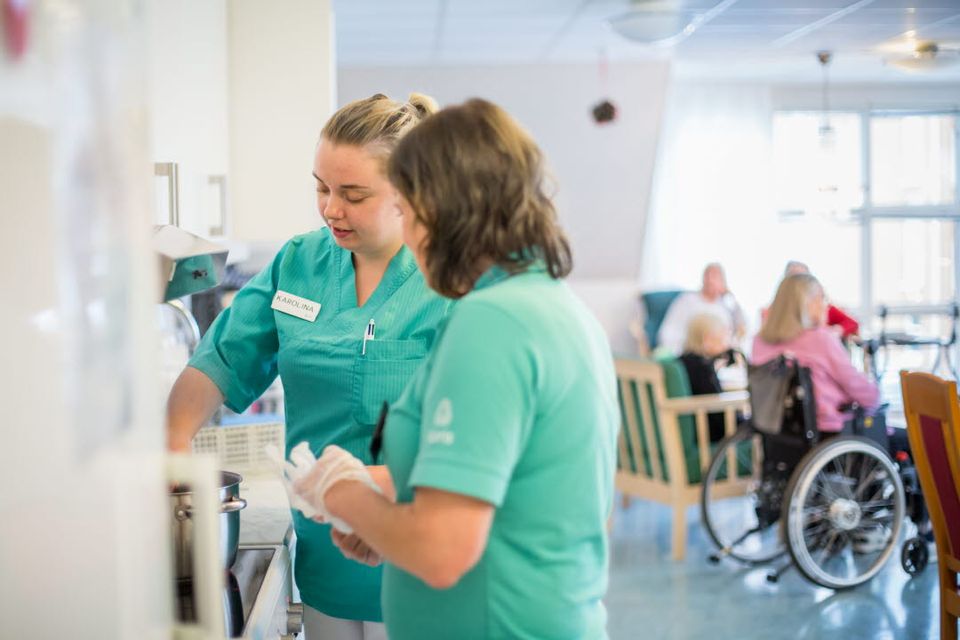 Kvinnor och män olika utsatta på arbetet