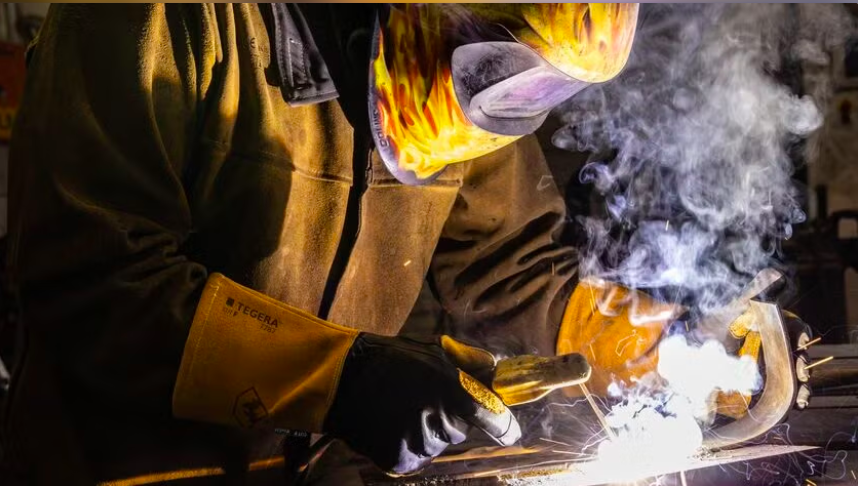 Tilldelas DuPont™ Kevlar® Innovation Award 2025