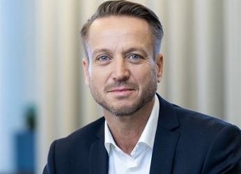 Dennis Helfridsson utsedd till ny VD för Ahlsell Sverige