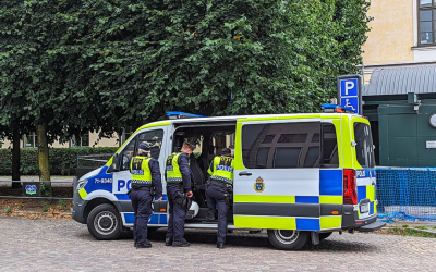Poliser i yttre tjänst måste ha personlig skyddsutrustning